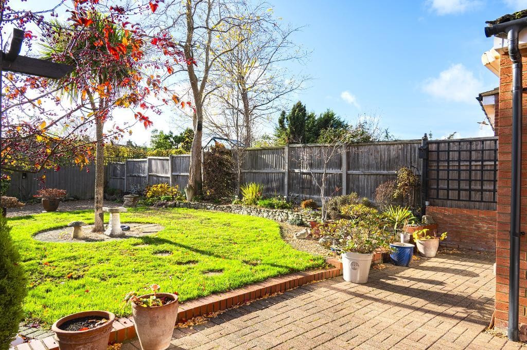 Images for Francis Groves Close, Bedford