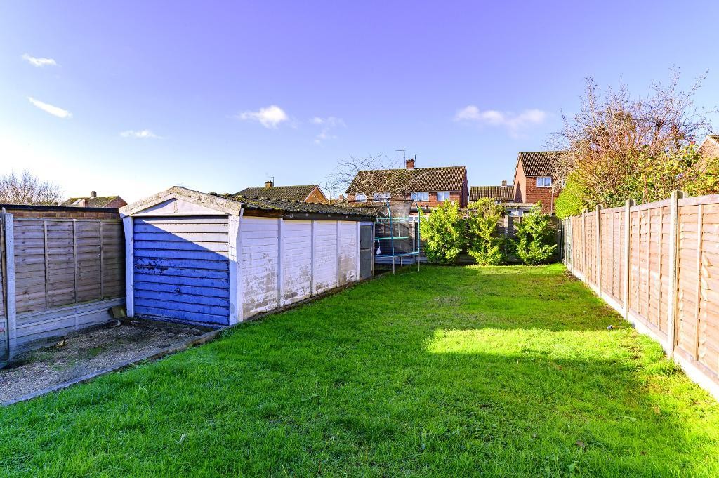 Images for Larkway, Bedford