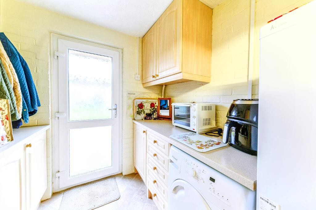 Images for Dale Close, Bedford