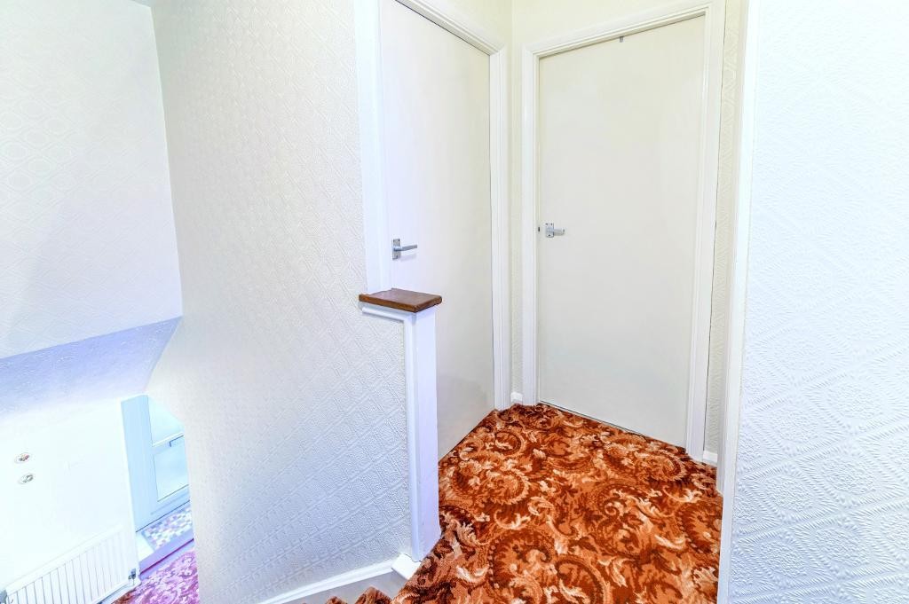 Images for Dale Close, Bedford