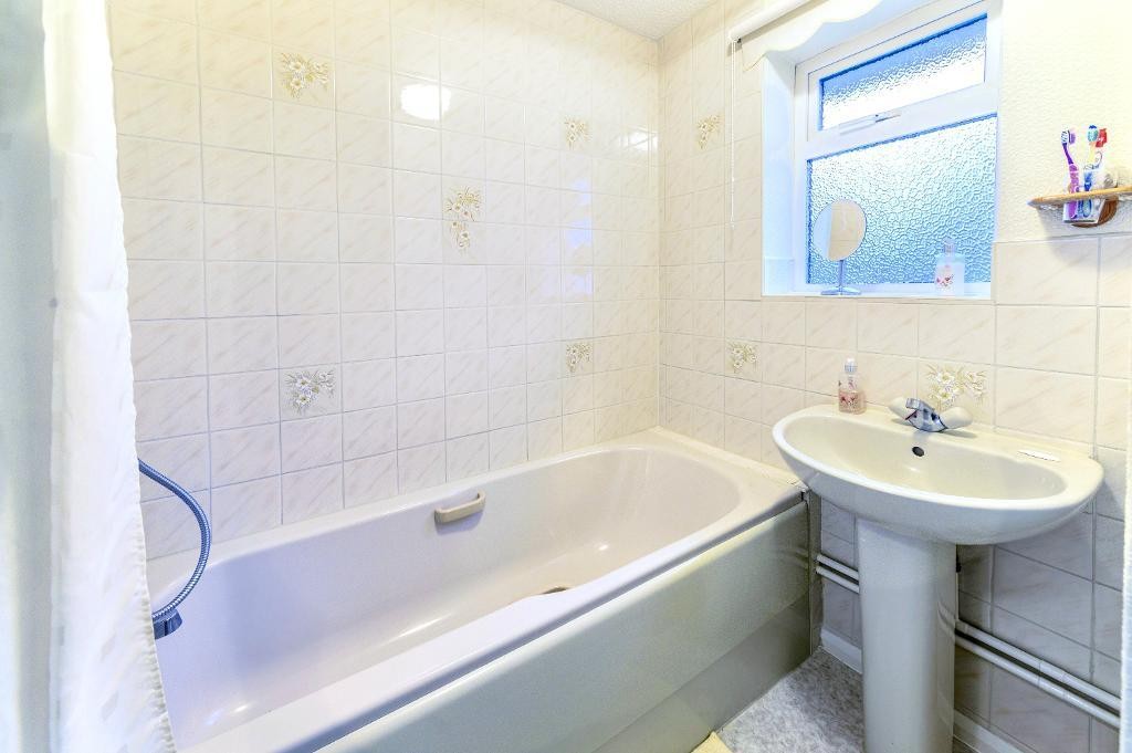 Images for Dale Close, Bedford