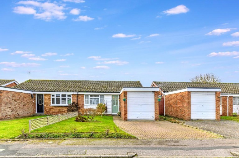 Lydford Close, Bedford