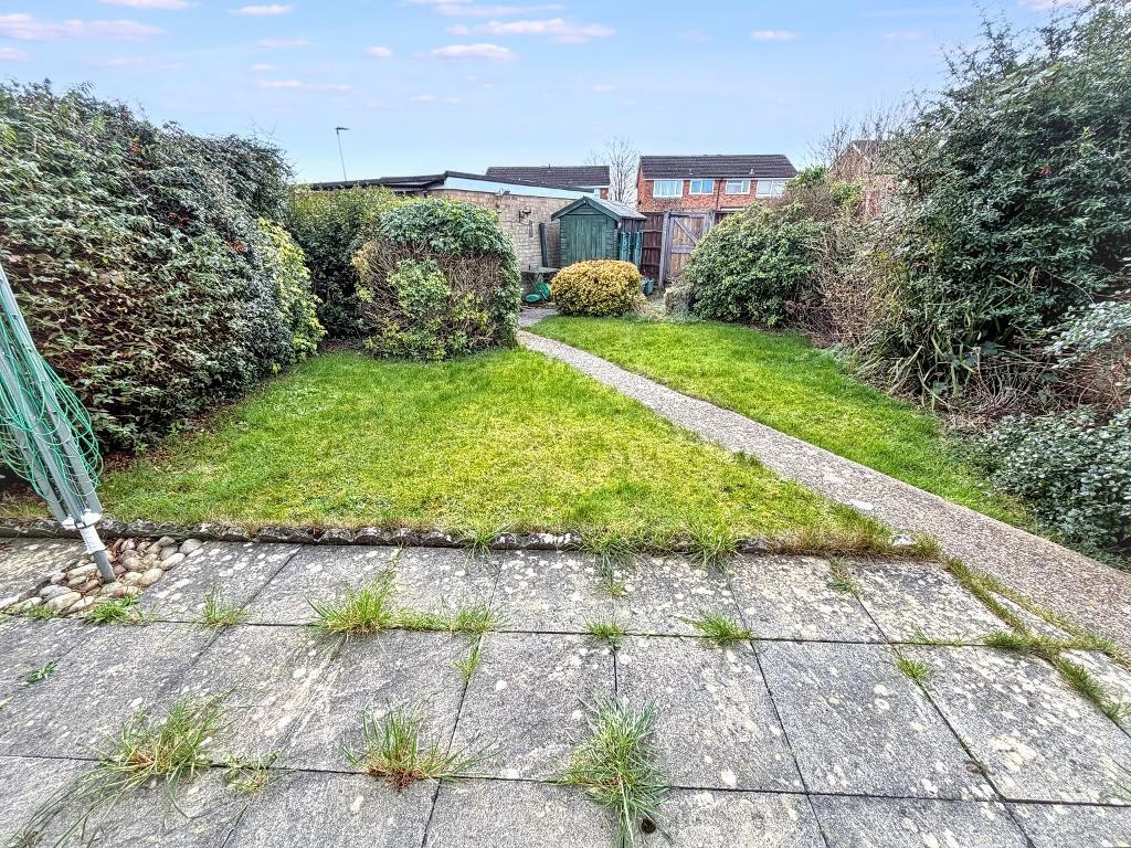 Images for Belvoir Walk, Bedford