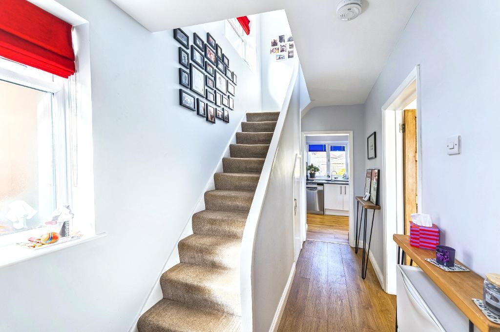 Images for Aylesbury Rd, Bedford