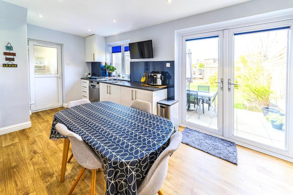 Images for Aylesbury Rd, Bedford