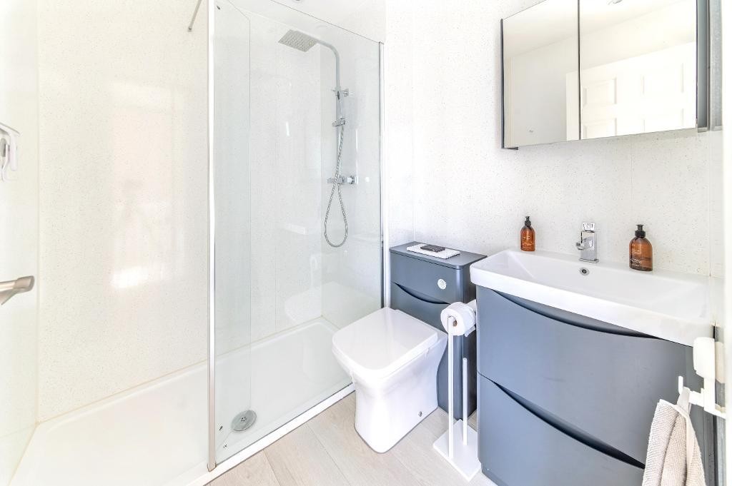 Images for Grange Close, Oakley