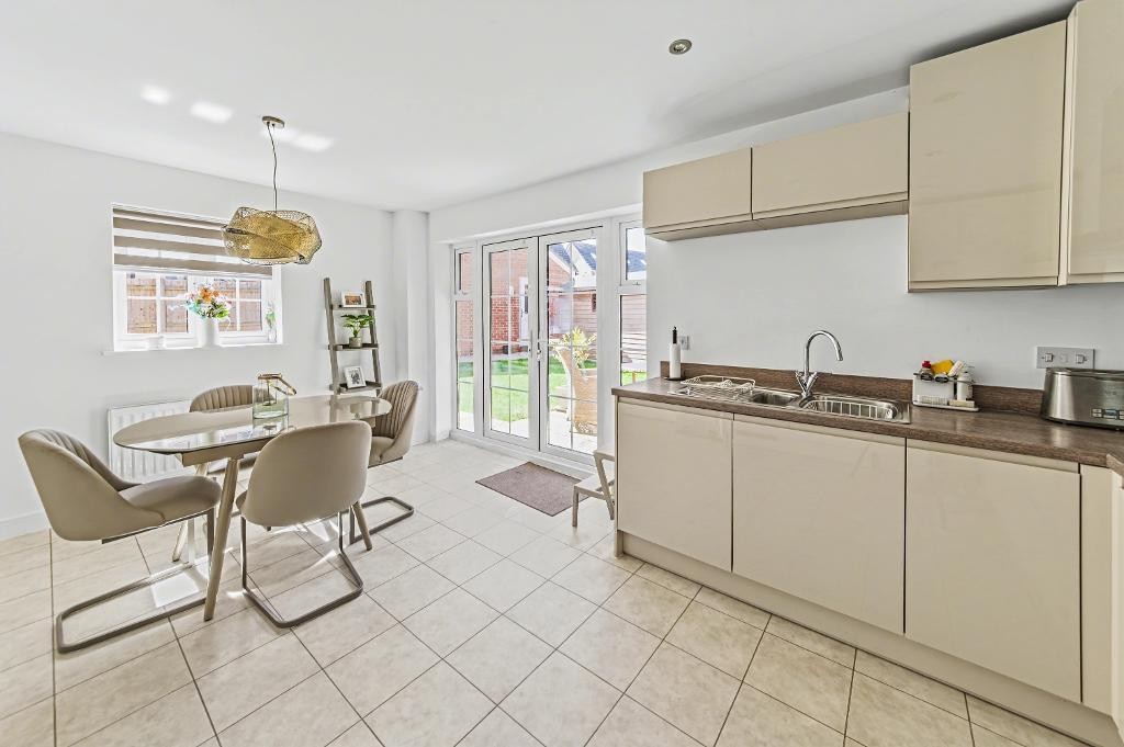 Images for New Cardington, Beds