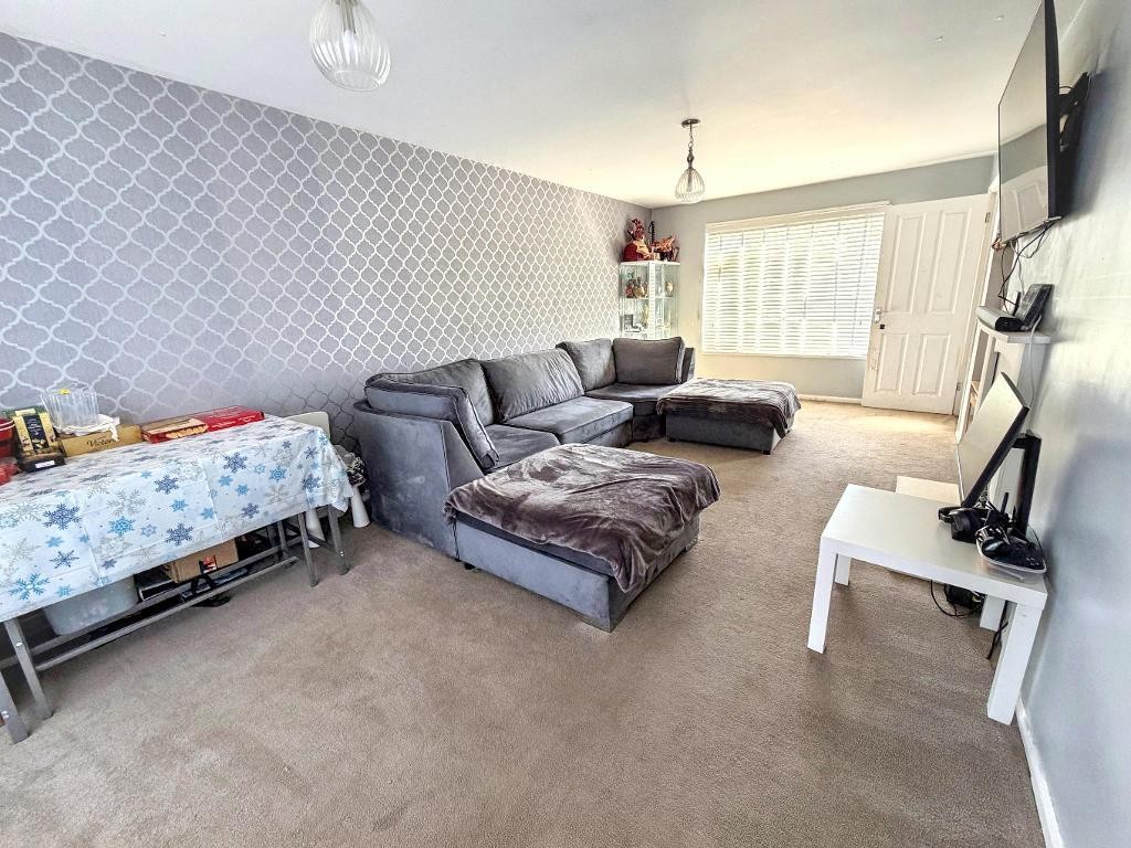 Images for Clyde Crescent, Bedford