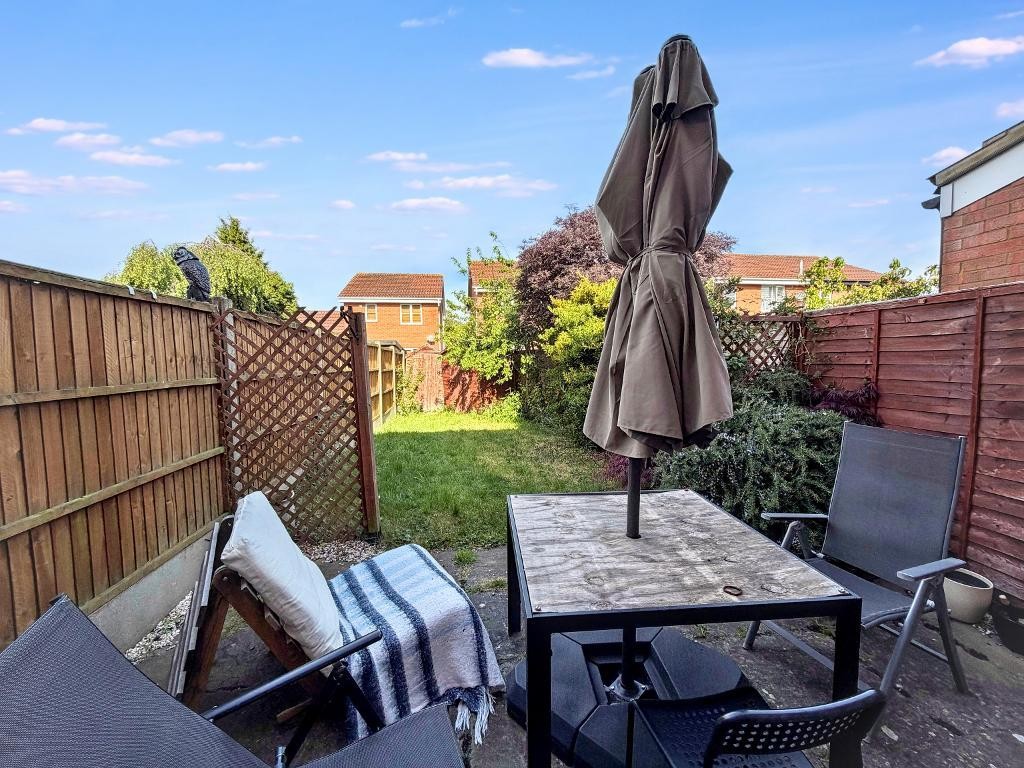 Images for Gillespie Close, Bedford