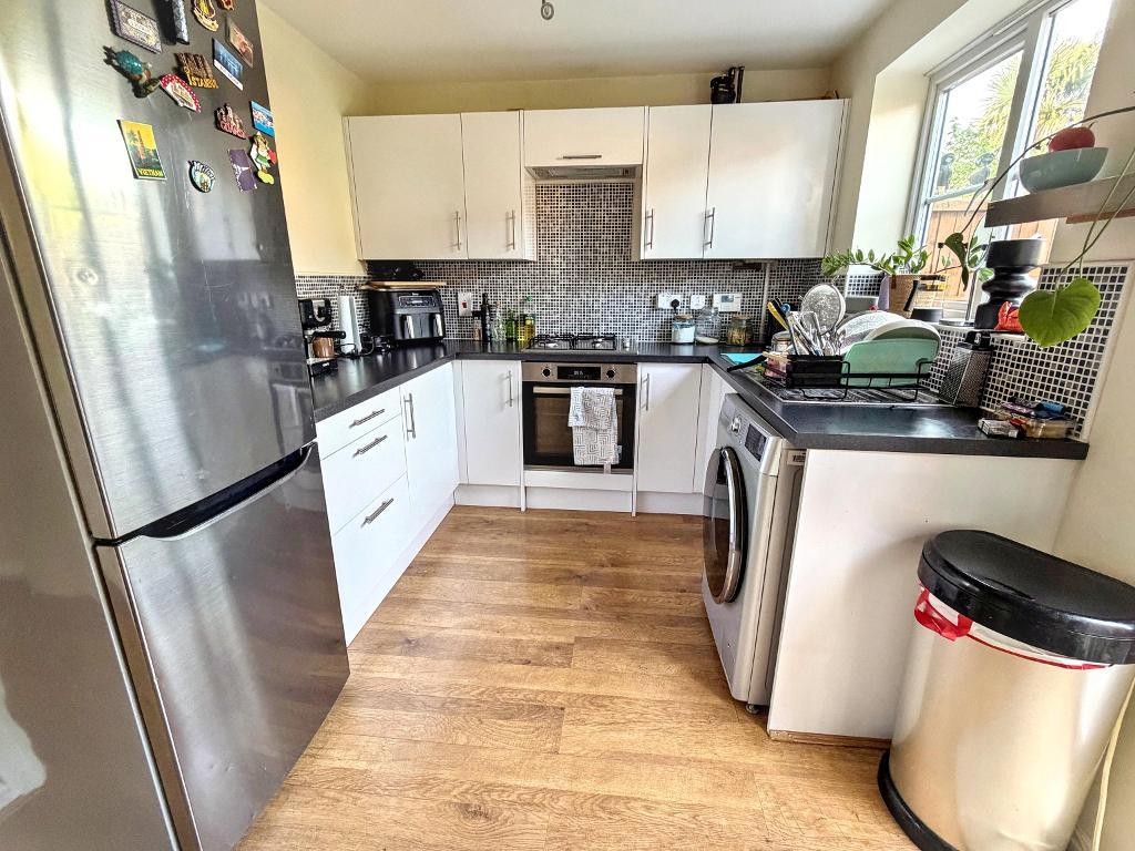 Images for Gillespie Close, Bedford