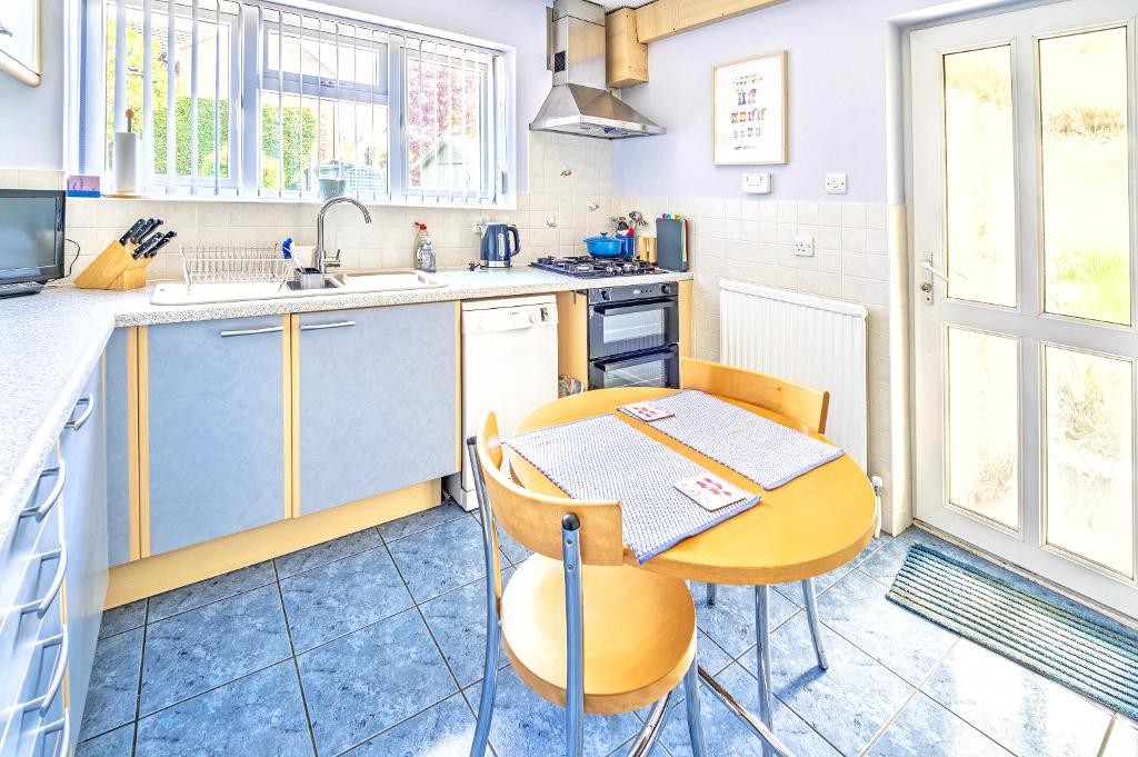 Images for Putnoe Lane, Bedford