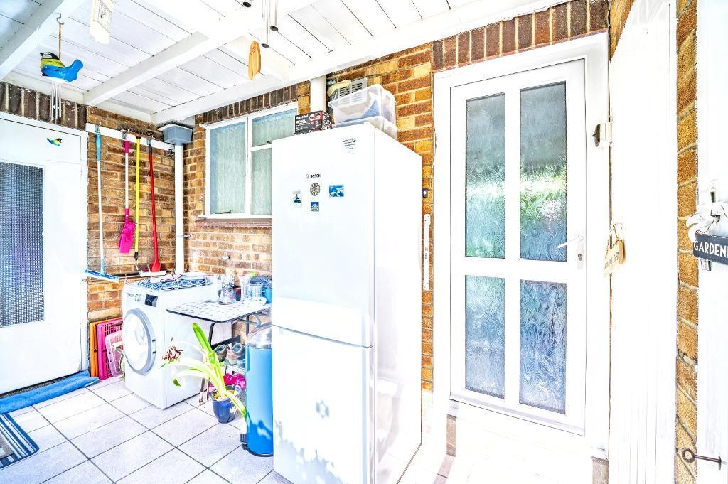 Images for Putnoe Lane, Bedford