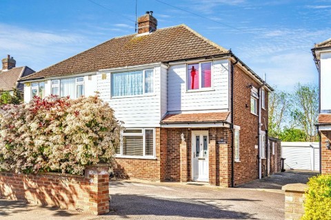 View Full Details for Aylesbury Road, Bedford