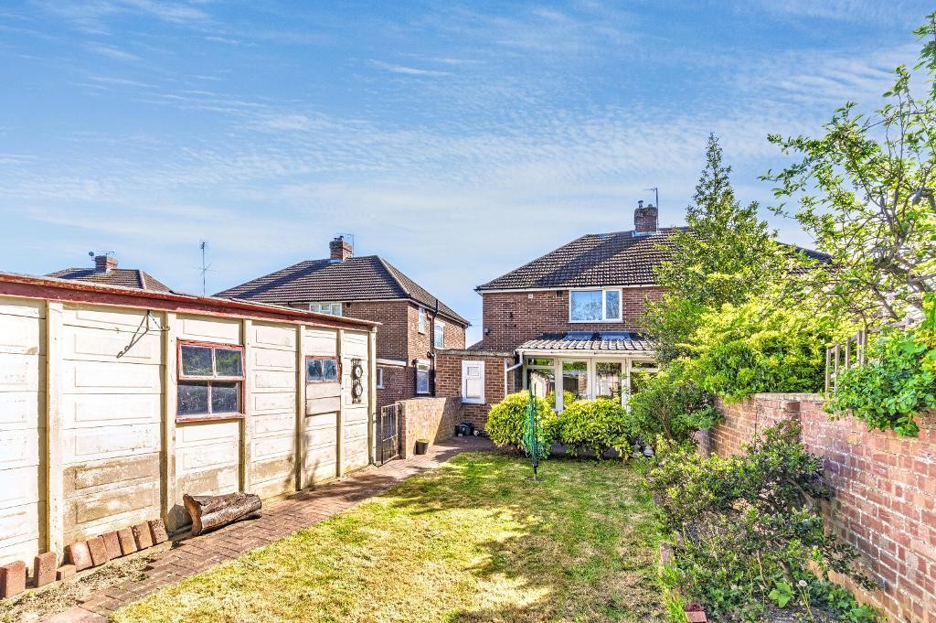 Images for Aylesbury Road, Bedford