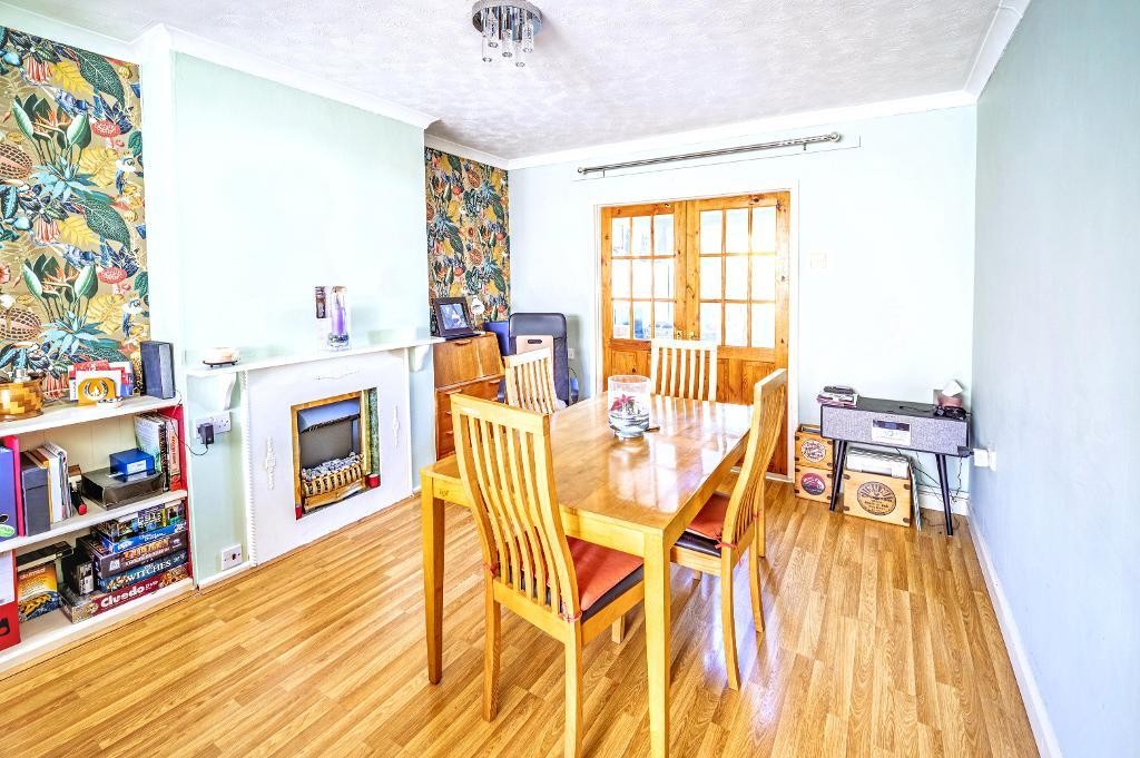 Images for Aylesbury Road, Bedford