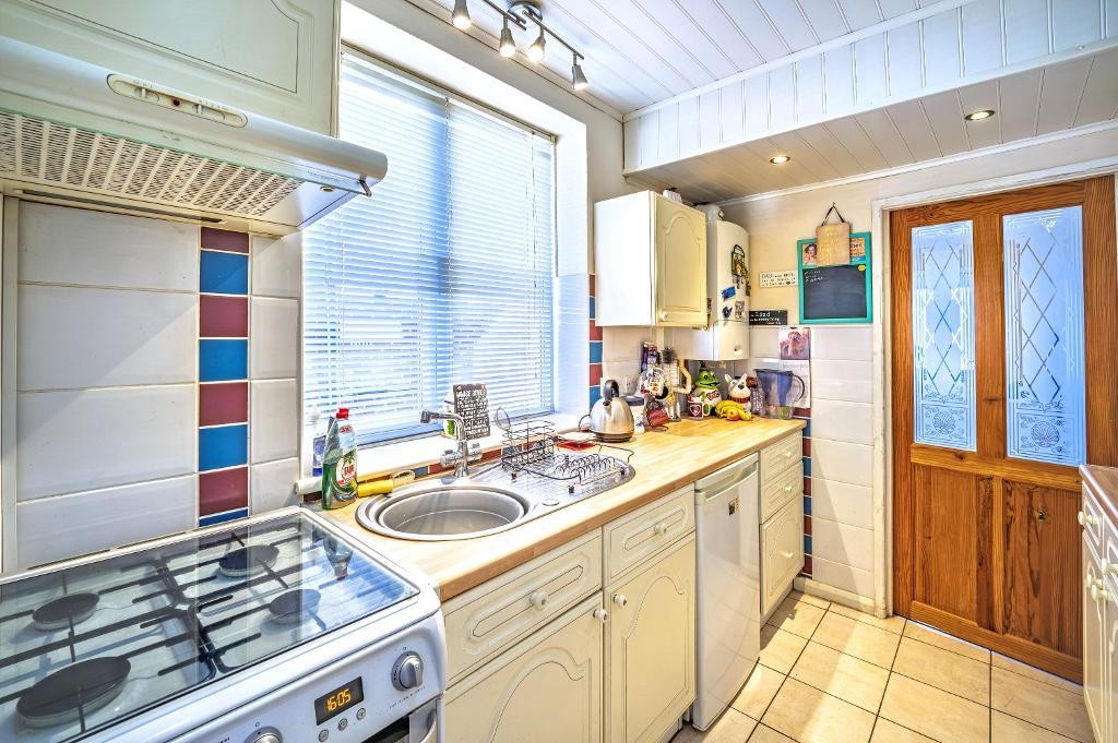 Images for Aylesbury Road, Bedford