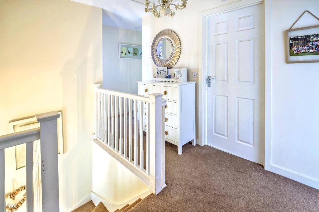 Images for Margil Rd, Bedford