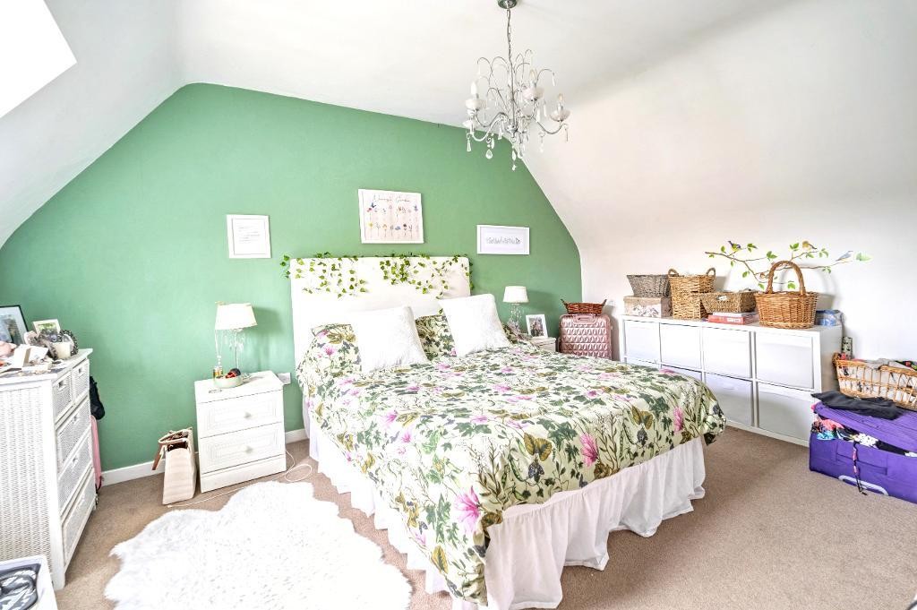 Images for Margil Rd, Bedford