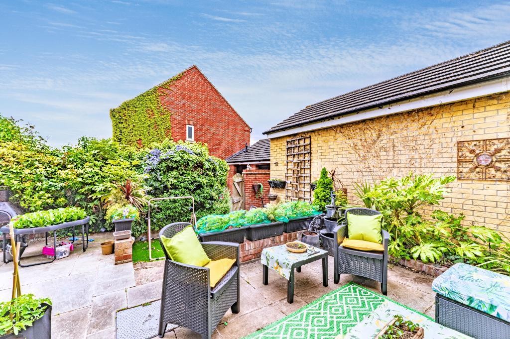 Images for Margil Rd, Bedford