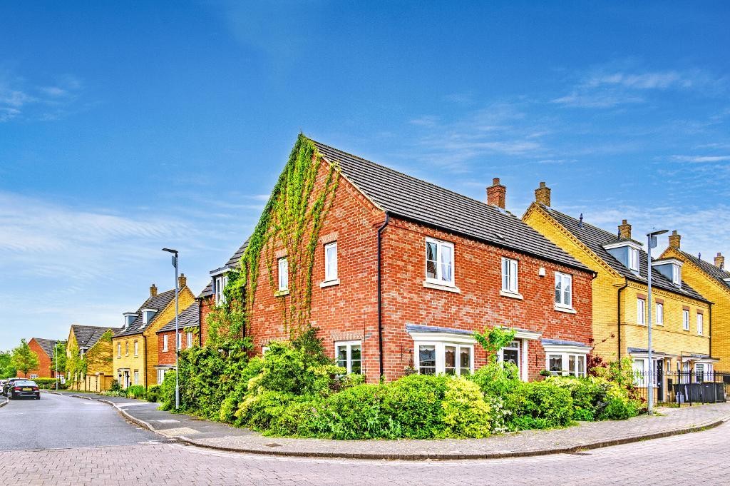 Images for Margil Rd, Bedford