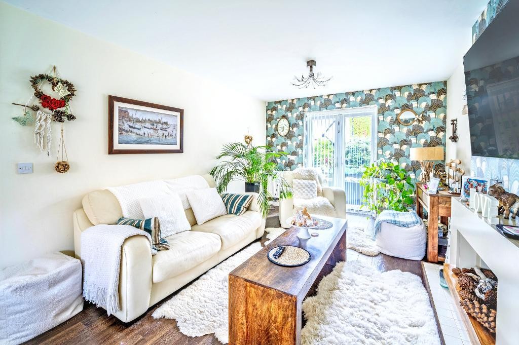 Images for Margil Rd, Bedford