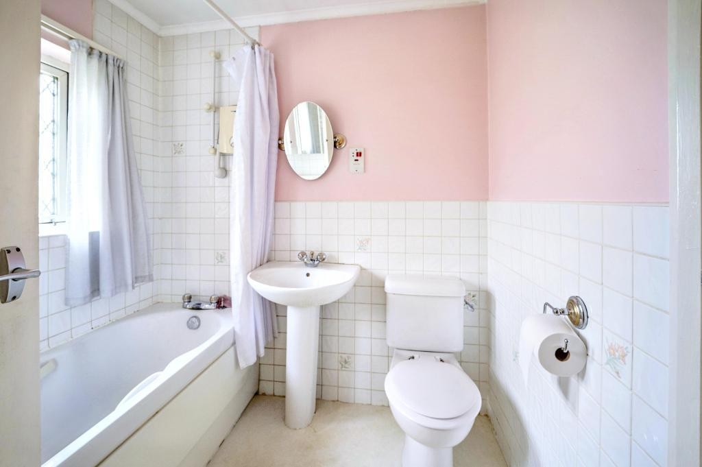 Images for Queens Drive, Bedford