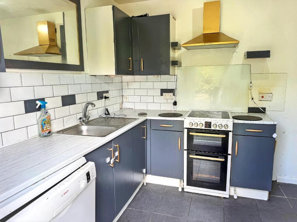Images for Honeysuckle Way, Bedford