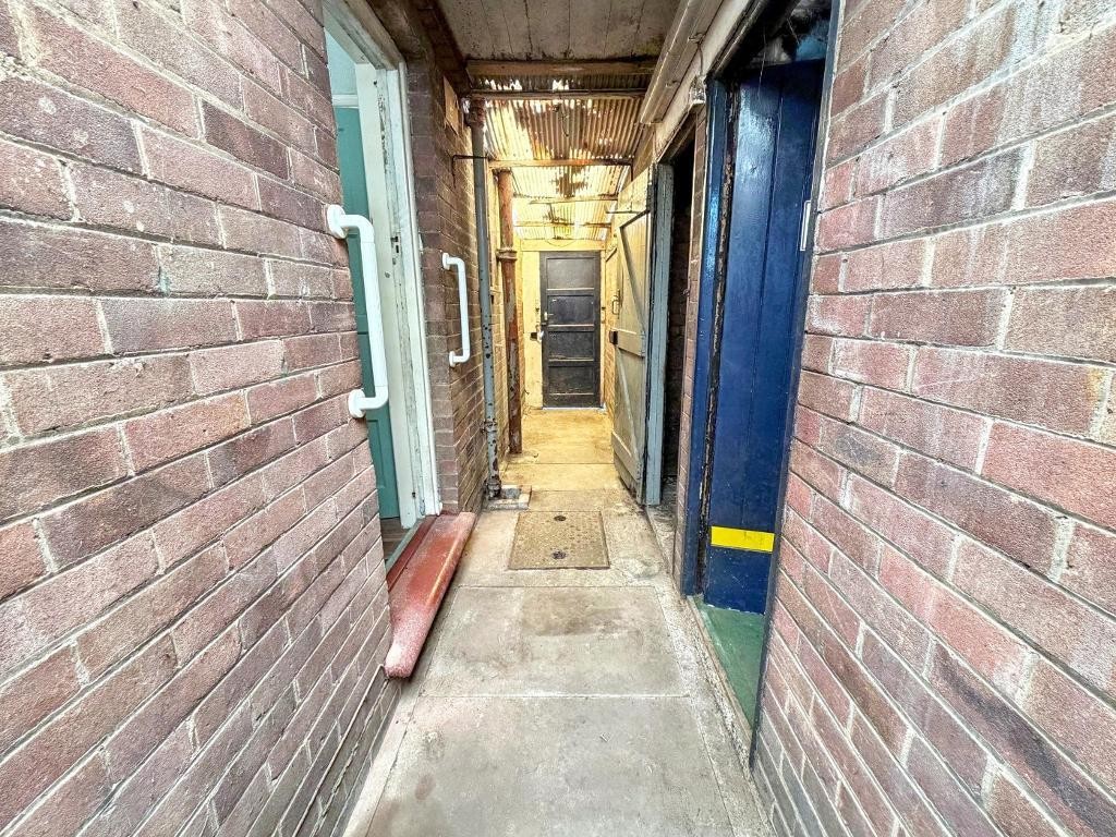 Images for Duchess Rd, Bedford