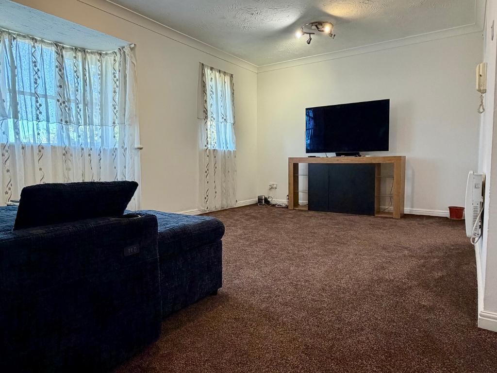 Images for Redwood Grove, Bedford